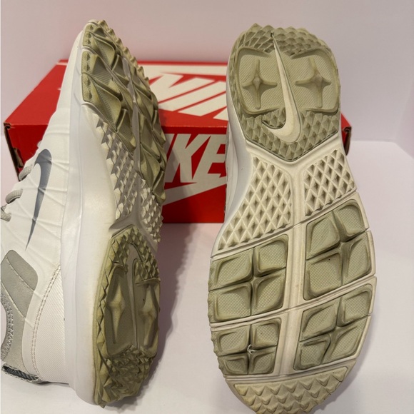 Women’s 6.5 Nike FI Impact 2 White/Platinum Waterproof Golf Shoes - Picture 6 of 7